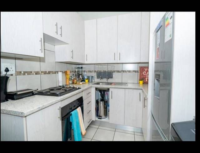 3 BEDROOM TOWNHOUSE FOR SALE IN ELSPARK